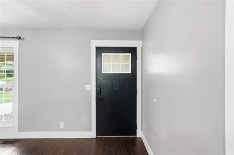 Entry Way - 85 Bramblebush Ln, Springboro, OH 45066 photo 1 of 3
