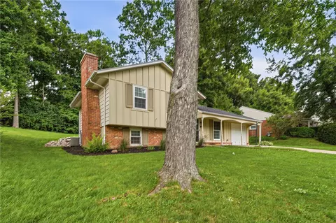 Exterior - 85 Bramblebush Ln, Springboro, OH 45066 photo 2 of 11