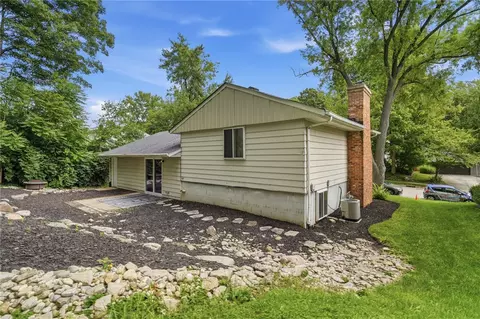 Exterior - 85 Bramblebush Ln, Springboro, OH 45066 photo 11 of 11