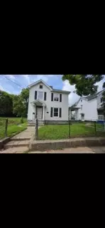 208 Young St, Middletown, OH 45044