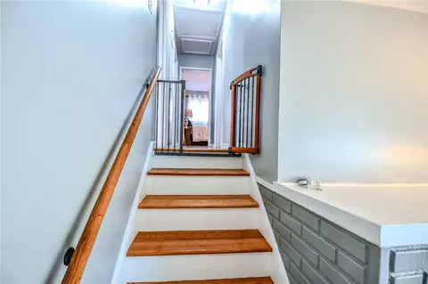 Entry Way - 1708 Dutchess, Kettering, OH 45420 photo 3 of 4