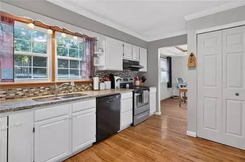 Kitchen - 4444 E State Route 41, Troy, OH 45373 photo 1 of 3