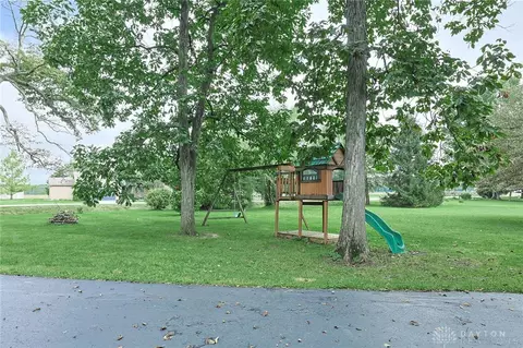 Exterior - 3091 Fairfield Pike, Springfield, OH 45502 photo 8 of 17