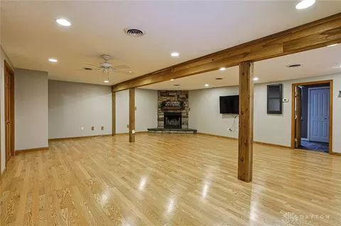 Living - 3091 Fairfield Pike, Springfield, OH 45502 photo 7 of 10