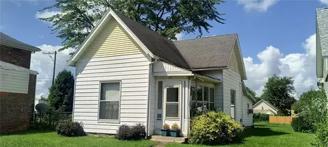 20 S Church St, Jamestown, OH 45335