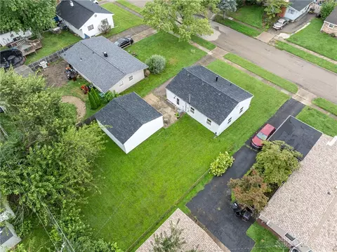 View/Area - 2105 Reardon Dr, Kettering, OH 45420 photo 3 of 5