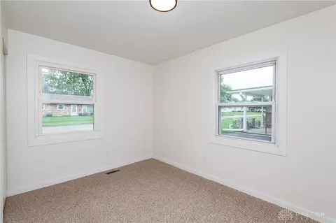 Bedroom - 2105 Reardon Dr, Kettering, OH 45420 photo 4 of 7