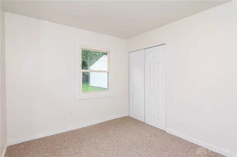 Bedroom - 2105 Reardon Dr, Kettering, OH 45420 photo 2 of 7