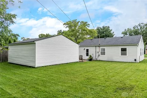 Exterior - 2105 Reardon Dr, Kettering, OH 45420 photo 4 of 4
