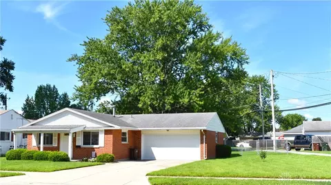 610 Linden Ave, Piqua, OH 45356