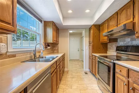 Kitchen - 2206 Fox Run Rd, Centerville, OH 45459 photo 1 of 4