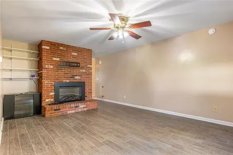 Living - 2206 Fox Run Rd, Centerville, OH 45459 photo 7 of 7