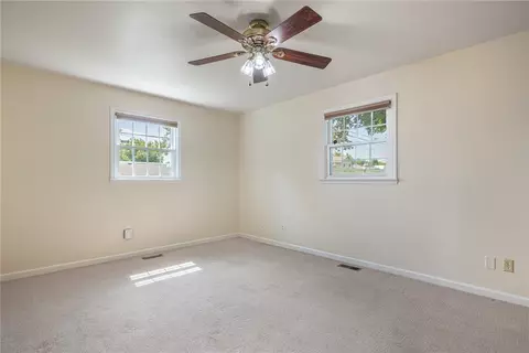 Bedroom - 2206 Fox Run Rd, Centerville, OH 45459 photo 7 of 8