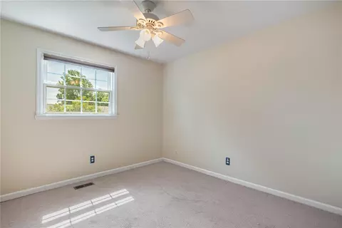 Bedroom - 2206 Fox Run Rd, Centerville, OH 45459 photo 5 of 8