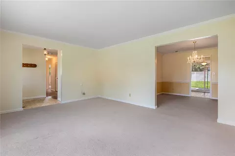 Living - 2206 Fox Run Rd, Centerville, OH 45459 photo 3 of 7