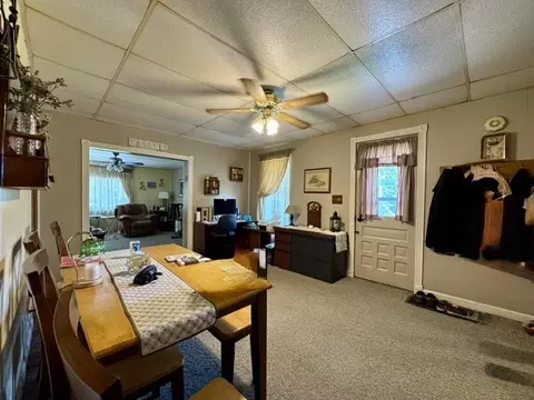 Dining - 145 Upper Valley Pike, Springfield, OH 45504 photo 2 of 4