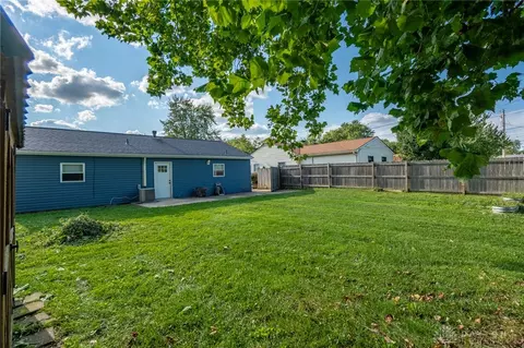 Exterior - 2442 Bellfield St, Kettering, OH 45420 photo 3 of 10