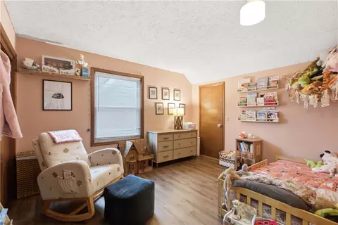 Bedroom - 1440 Southlyn Dr, Kettering, OH 45409 photo 3 of 3