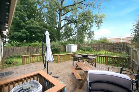 Exterior - 1440 Southlyn Dr, Kettering, OH 45409 photo 9 of 9