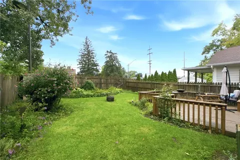 Exterior - 1440 Southlyn Dr, Kettering, OH 45409 photo 5 of 9
