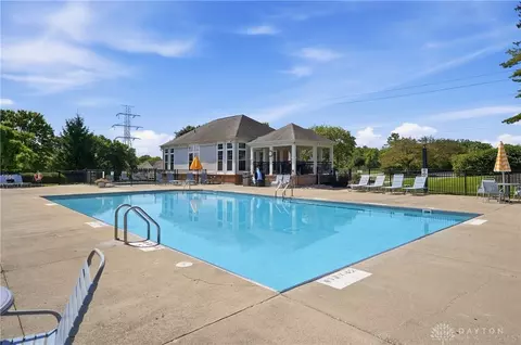 Exterior - 7846 Hackney Cir, Maineville, OH 45039 photo 9 of 10