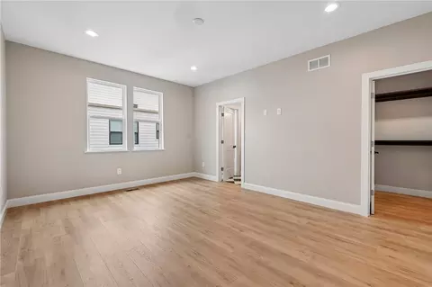 Bedroom - 3908 Edwards #B, Cincinnati, OH 45209 photo 1 of 5