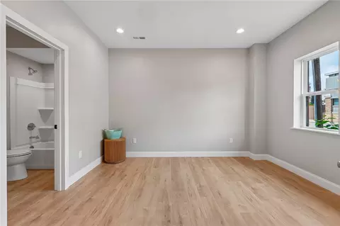 Bedroom - 3908 Edwards #B, Cincinnati, OH 45209 photo 5 of 5