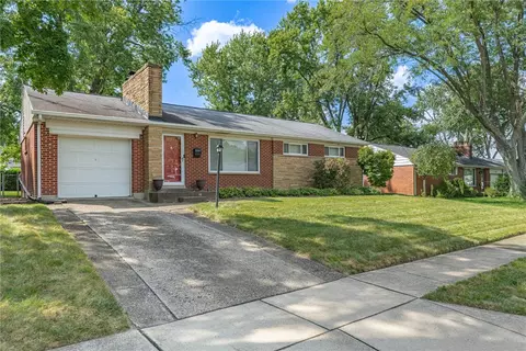 Exterior - 3903 Mengel Dr, Kettering, OH 45429 photo 6 of 6