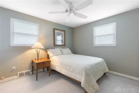 Bedroom - 3903 Mengel Dr, Kettering, OH 45429 photo 4 of 4