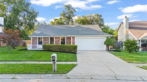 8349 Chinaberry Pl, Huber Heights, OH 45424