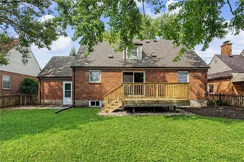 Exterior - 220 E Dorothy Ln, Kettering, OH 45419 photo 7 of 8