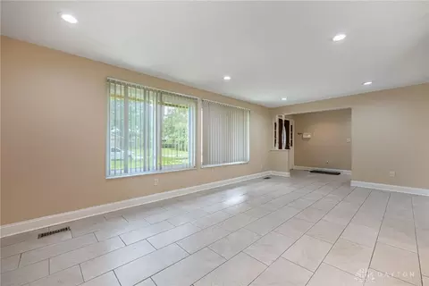 Living - 5314 Brainard Dr, Kettering, OH 45440 photo 1 of 7