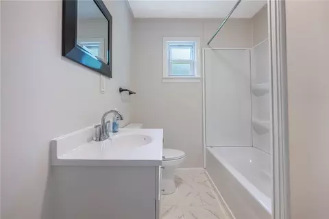 Bath - 1895 Ryan Rd, Springboro, OH 45066 photo 1 of 1