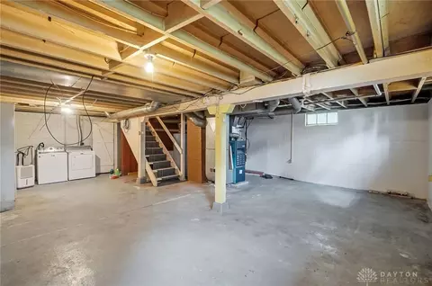 Other - 1027 N Burnett Rd, Springfield, OH 45503 photo 8 of 12