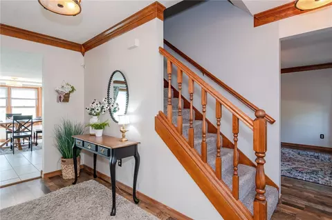 Entry Way - 164 Deer Trail Dr, Springboro, OH 45066 photo 5 of 6