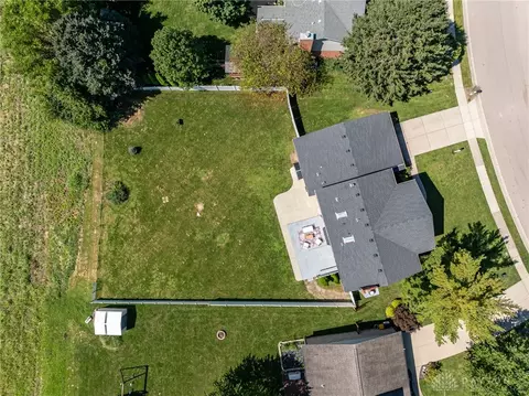 View/Area - 164 Deer Trail Dr, Springboro, OH 45066 photo 6 of 8