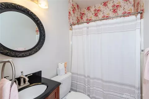 Bath - 164 Deer Trail Dr, Springboro, OH 45066 photo 1 of 10