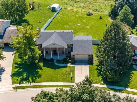 View/Area - 164 Deer Trail Dr, Springboro, OH 45066 photo 3 of 8