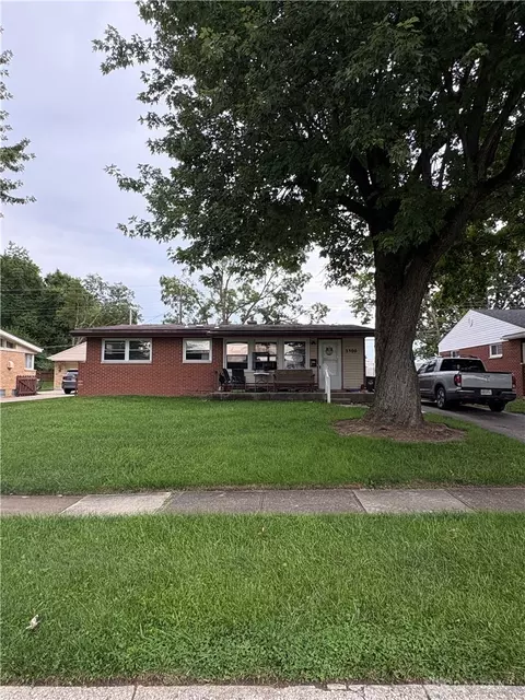 Exterior - 3300 Braddock St, Kettering, OH 45420 photo 2 of 6