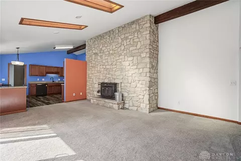 Living - 3730 Old Columbus Rd, Springfield, OH 45503 photo 11 of 11