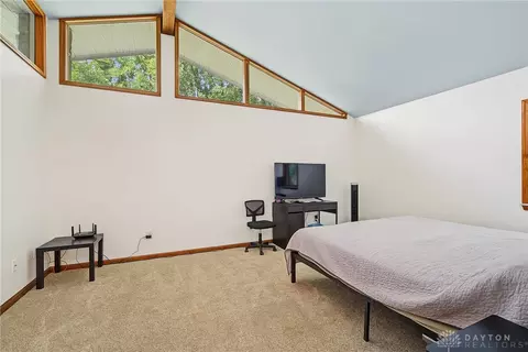 Bedroom - 3730 Old Columbus Rd, Springfield, OH 45503 photo 1 of 7
