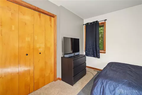 Bedroom - 3730 Old Columbus Rd, Springfield, OH 45503 photo 4 of 7