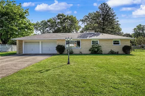 3964 Cloverdale Rd, Medway, OH 45341