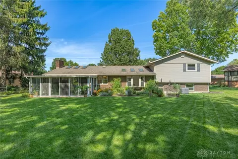 Exterior - 974 Hyde Park Dr, Centerville, OH 45429 photo 11 of 11