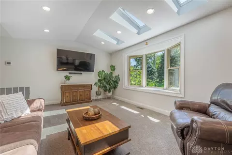 Living - 974 Hyde Park Dr, Centerville, OH 45429 photo 1 of 4