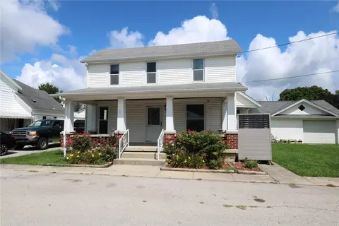 26 W Walnut St, Phillipsburg, OH 45354