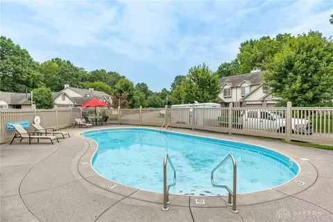 Exterior - 8602 Timber Park Dr, Centerville, OH 45458 photo 9 of 9
