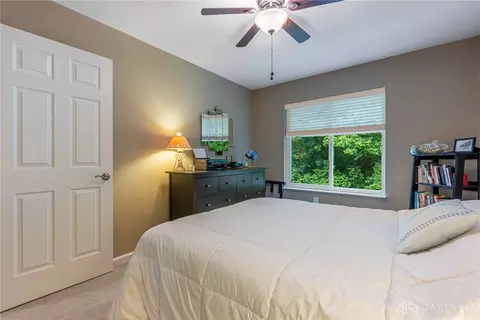 Bedroom - 8602 Timber Park Dr, Centerville, OH 45458 photo 6 of 9