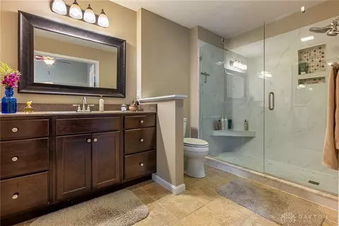 Bath - 8602 Timber Park Dr, Centerville, OH 45458 photo 3 of 5