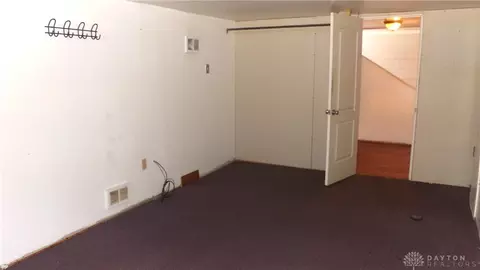 Bedroom - 5857 Willaston Dr, Riverside, OH 45431 photo 6 of 9